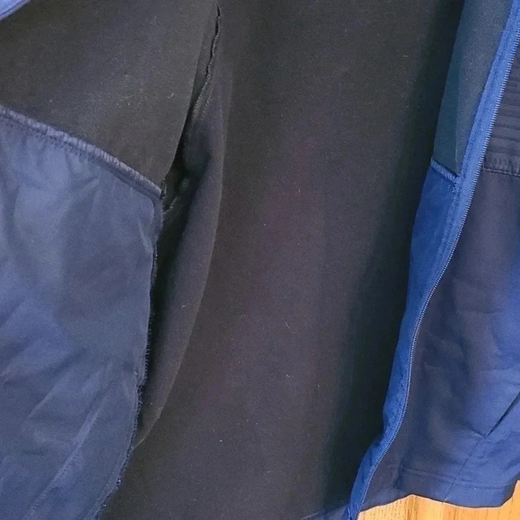Under Armour Men's Full Zip Navy Jacket Size M - Picture 9 of 9